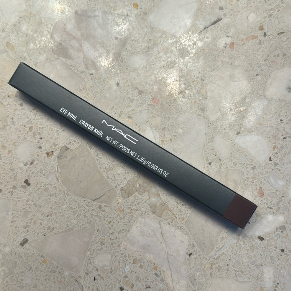 MAC Cosmetics “Eye Kohl” satin eyeliner pencil in shade “Teddy”. New, Never used